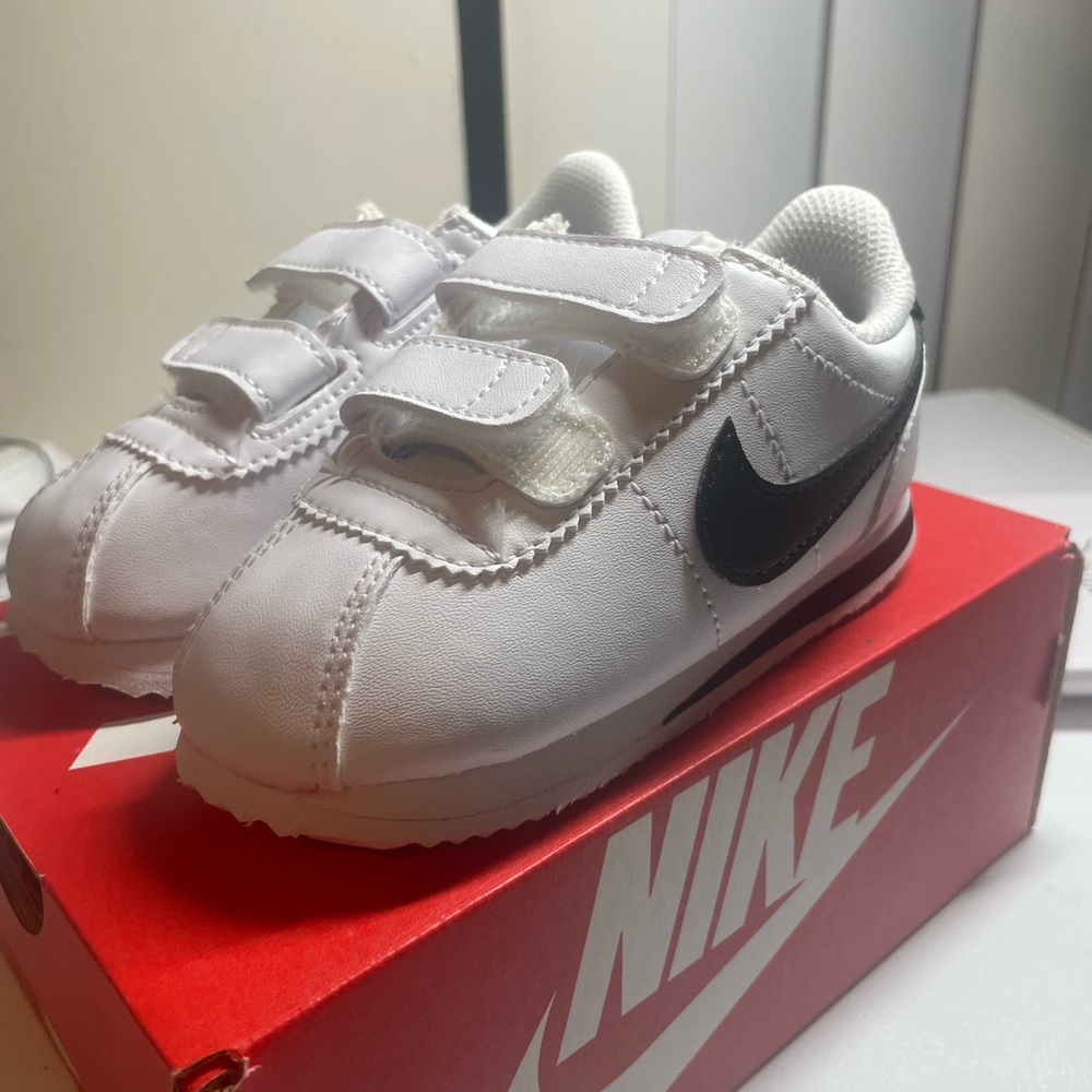 Nike kids 7c